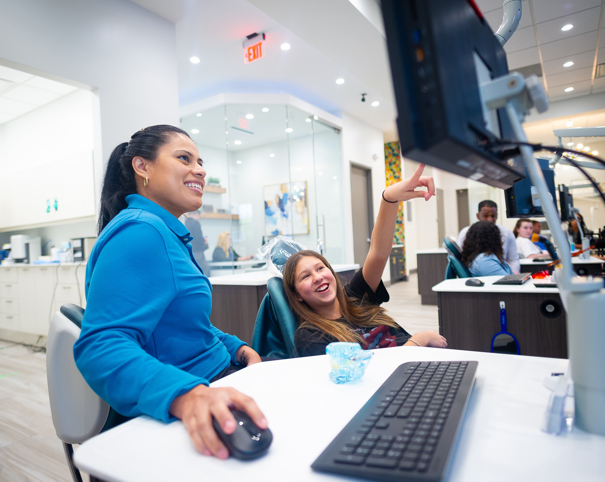 Braces vs. Invisalign Which Is Best for You? Esteem Dental